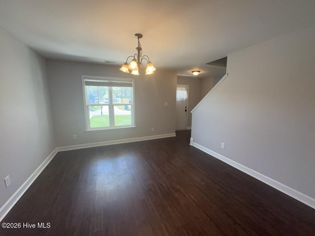 100561613 | Photo 17