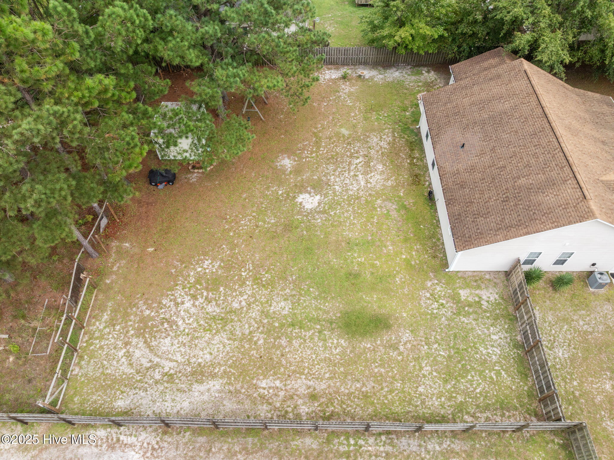 100526842 | Photo 49