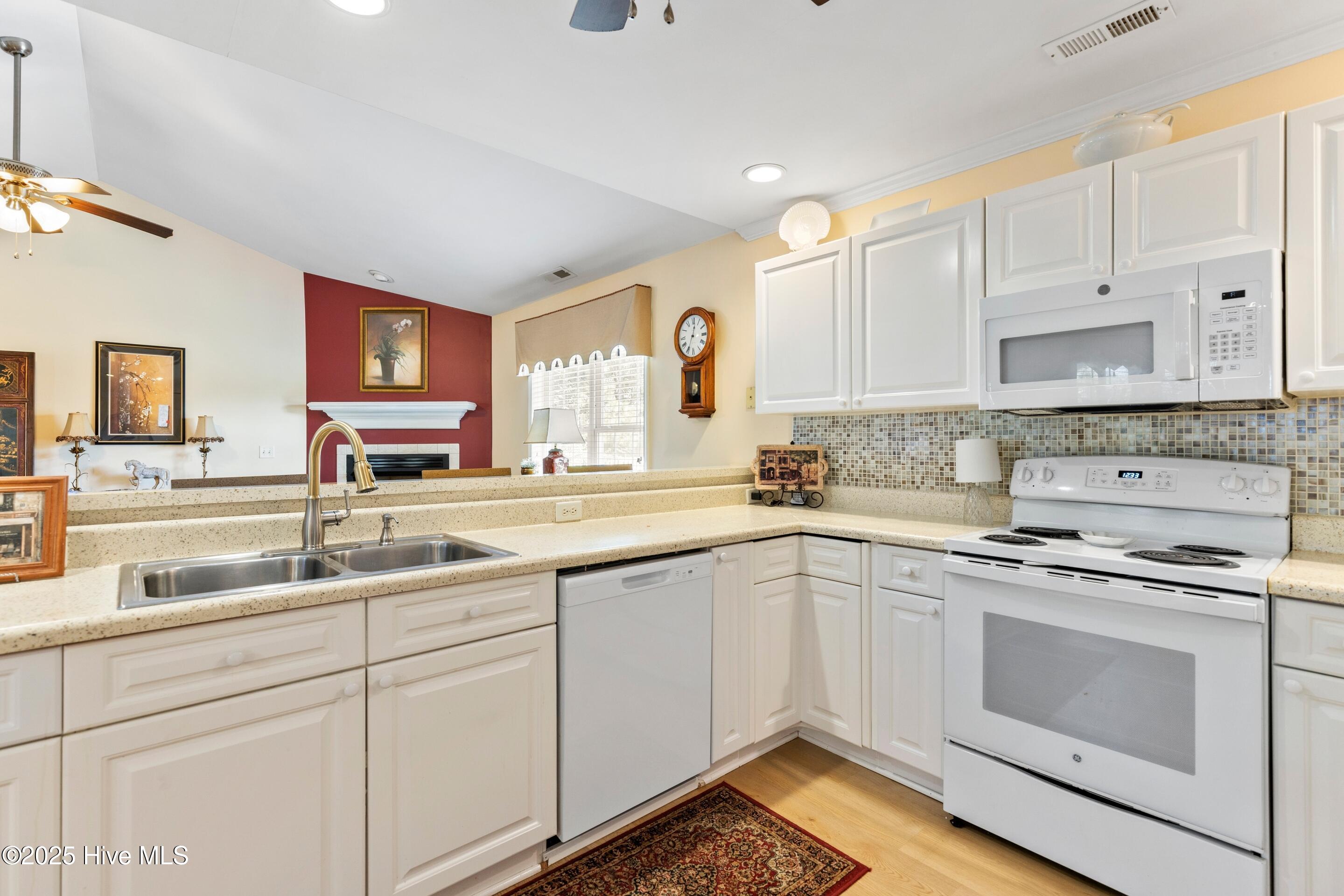 119 Brascote Lane, Wilmington, NC 28412 – photo 10: mls-IMG_3483