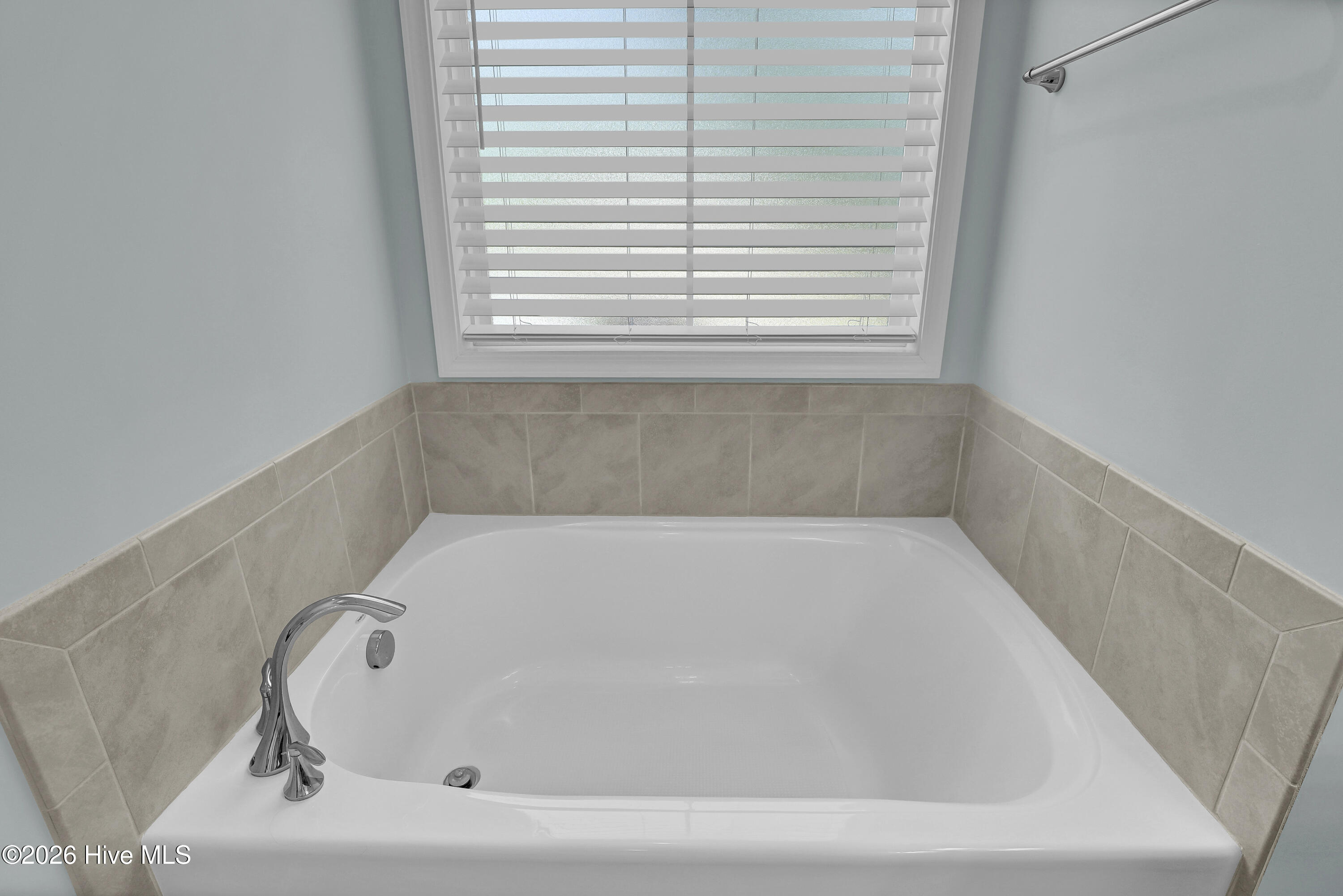 100567607 | Photo 20