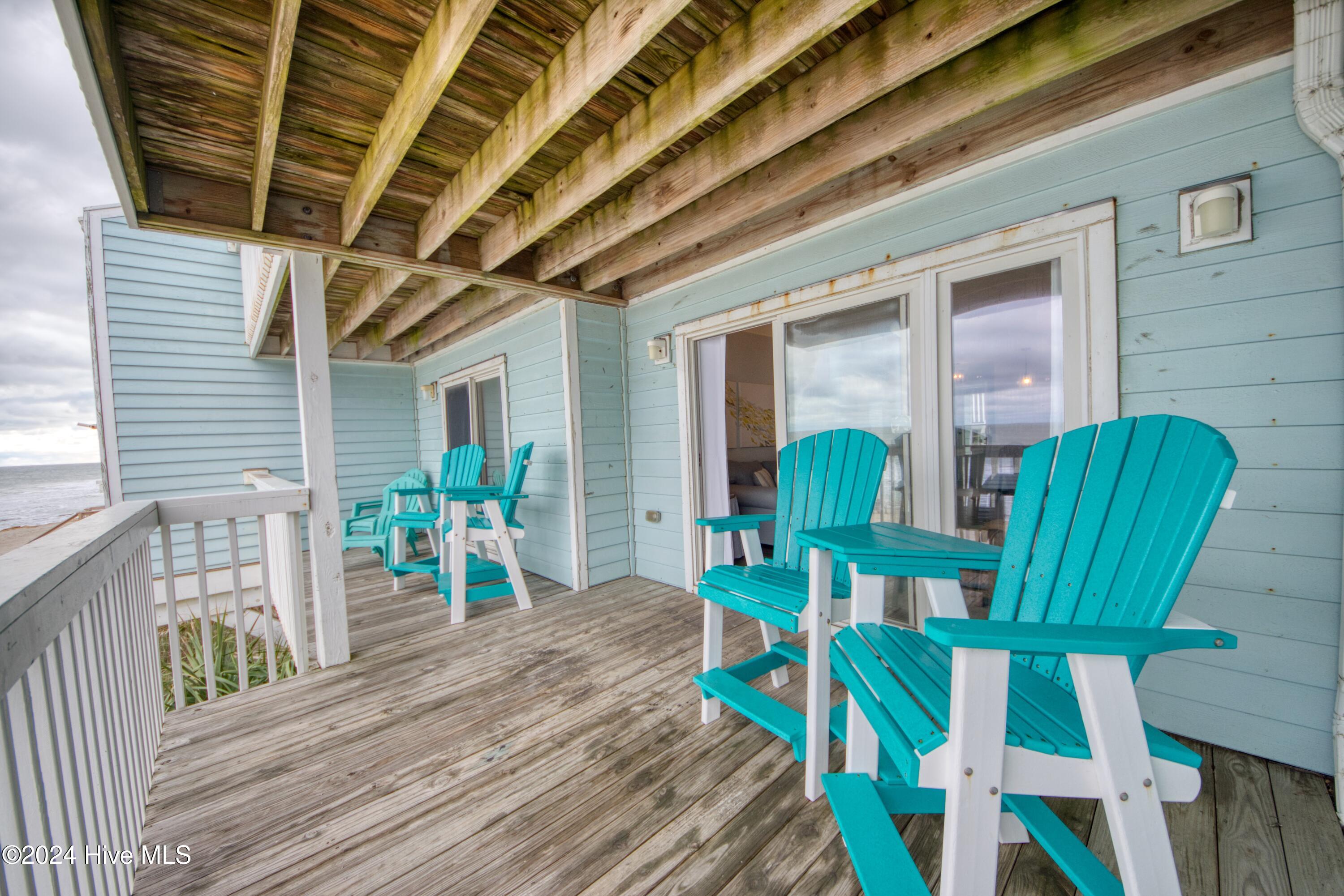 100557142 | Photo 20