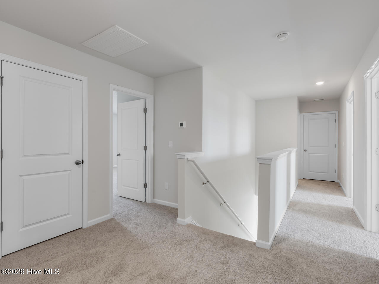 100556941 | Photo 21