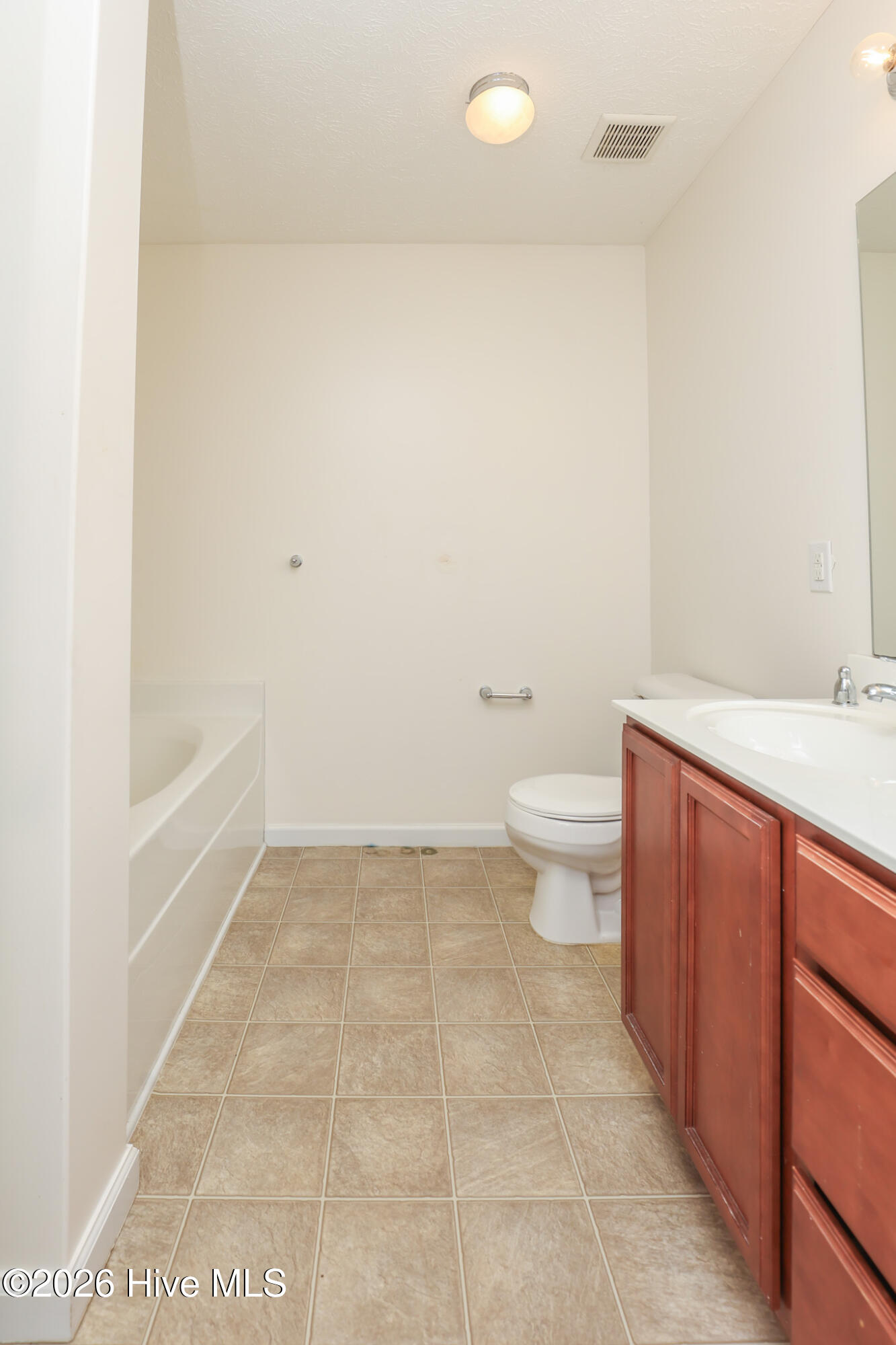 100523026 | Photo 21