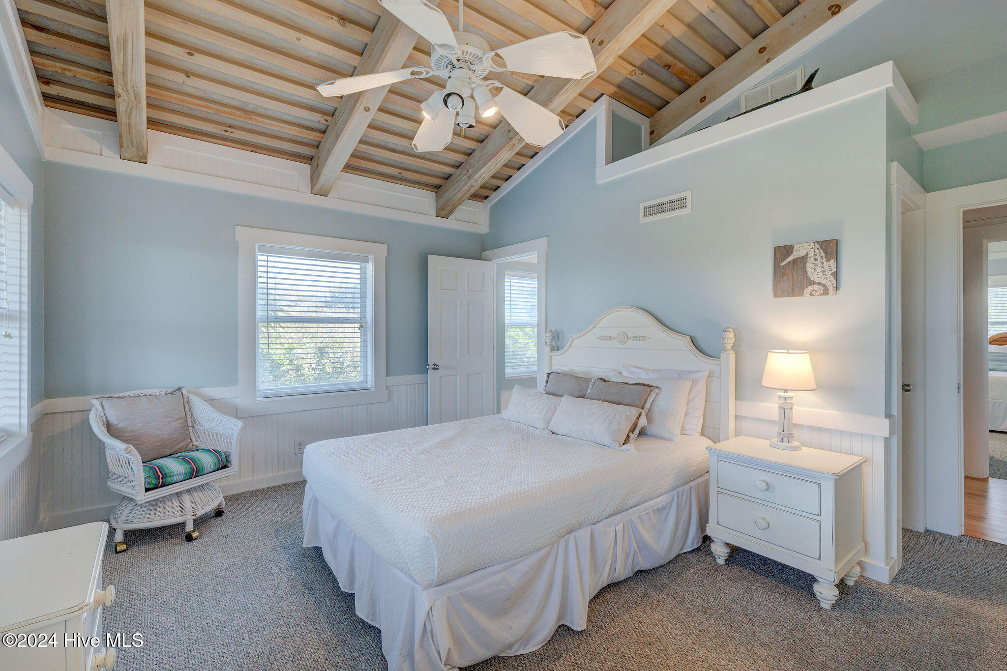 100526759 | Photo 29