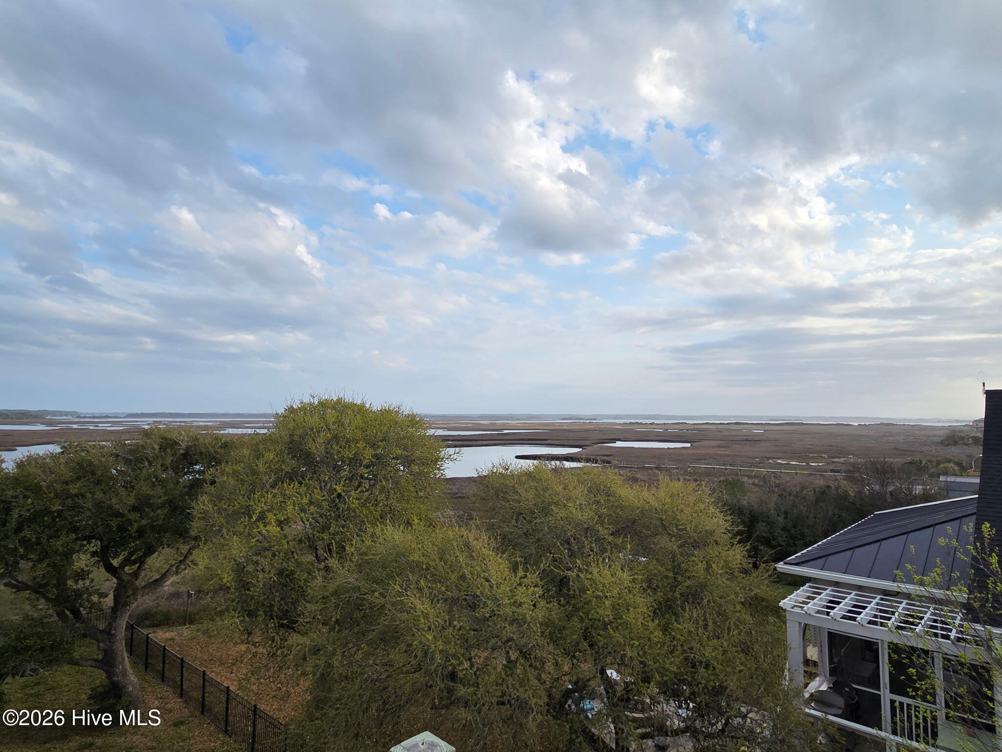 100564246 | Photo 60