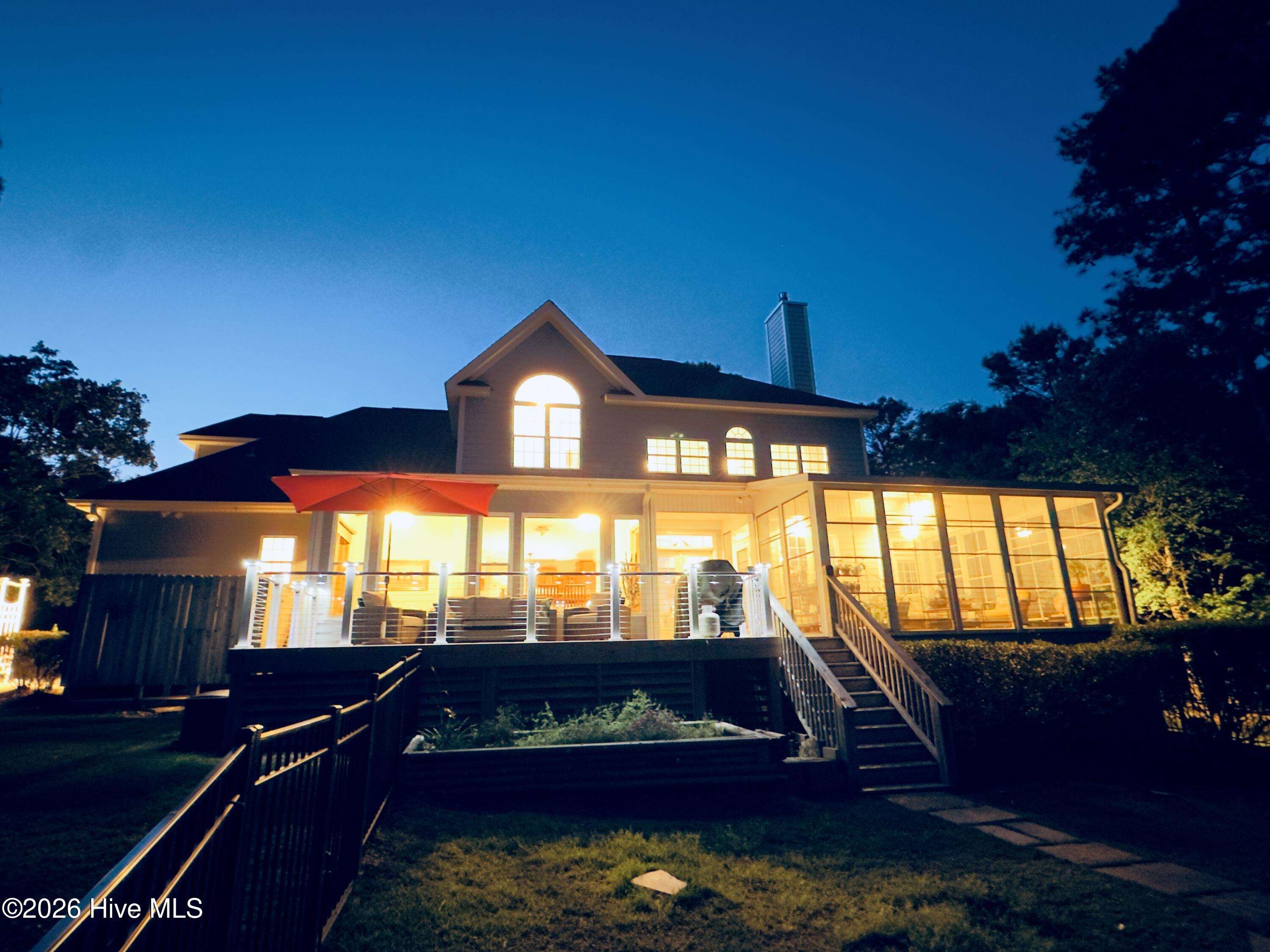 100568961 | Photo 105