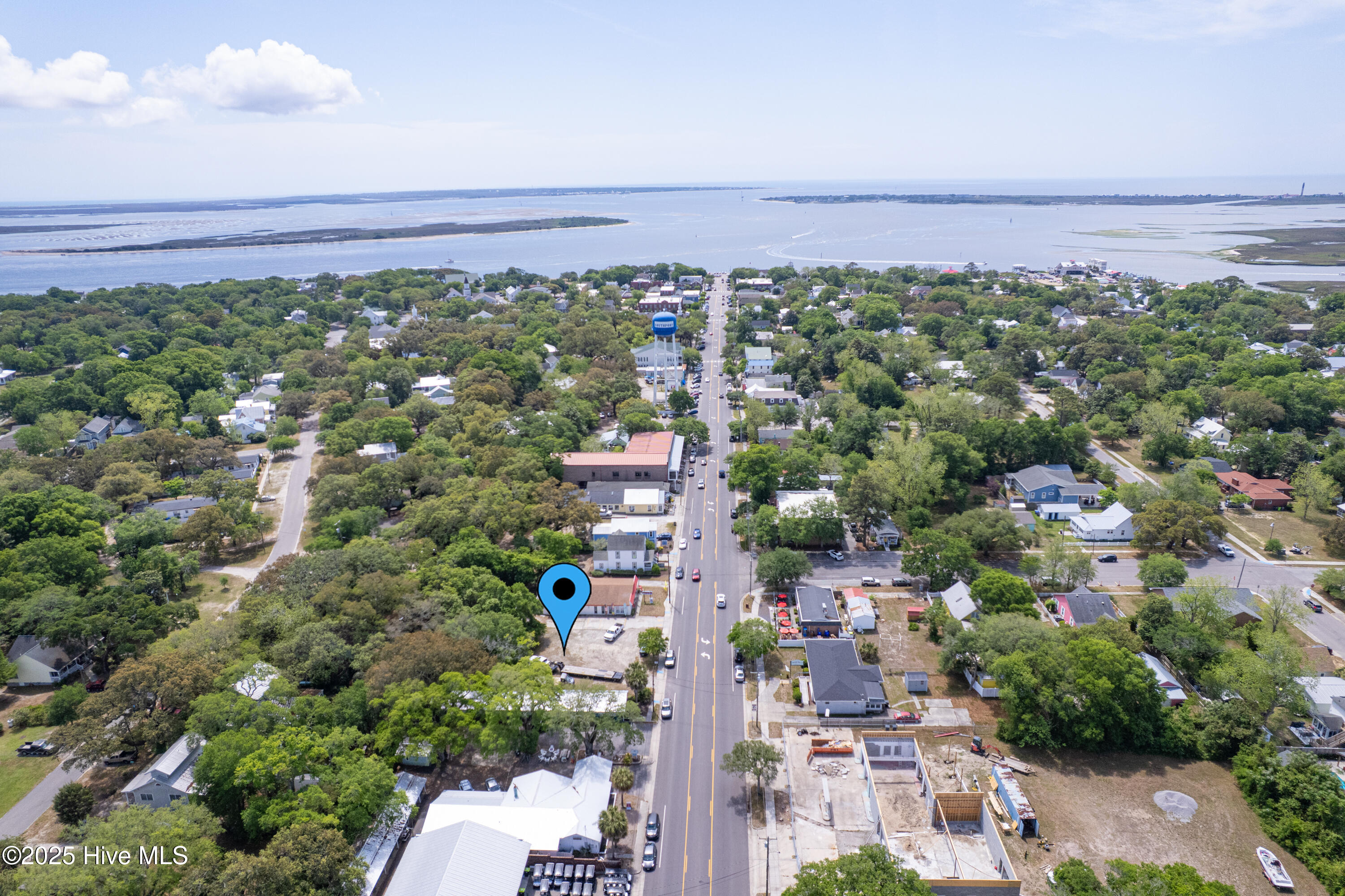 100503769 | Photo 10