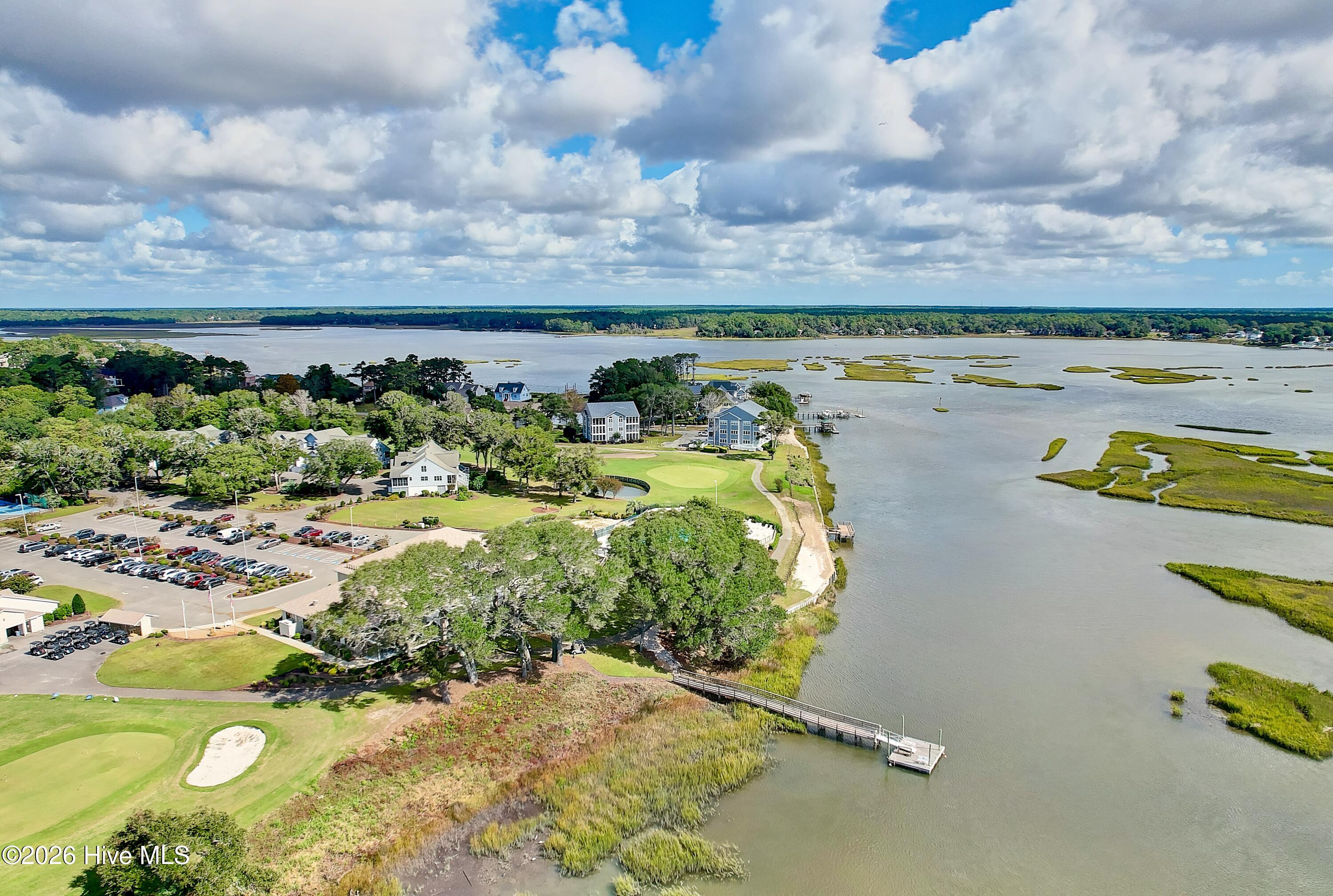 100567872 | Photo 61