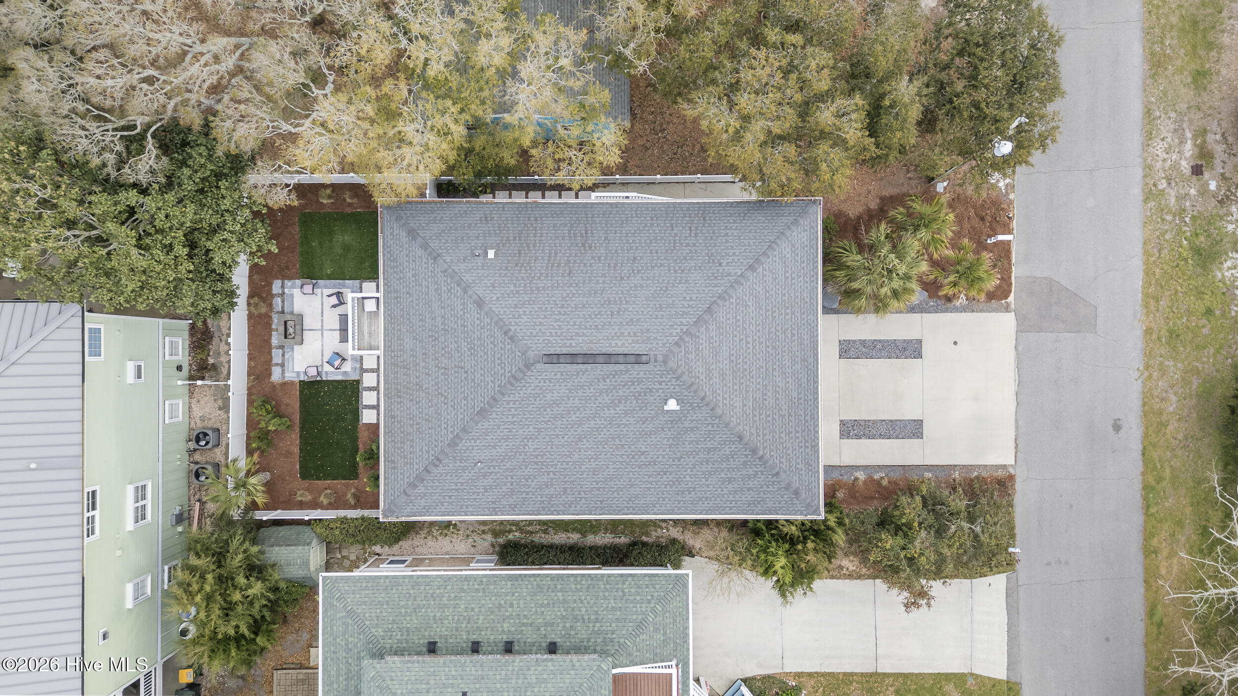 100562655 | Photo 58