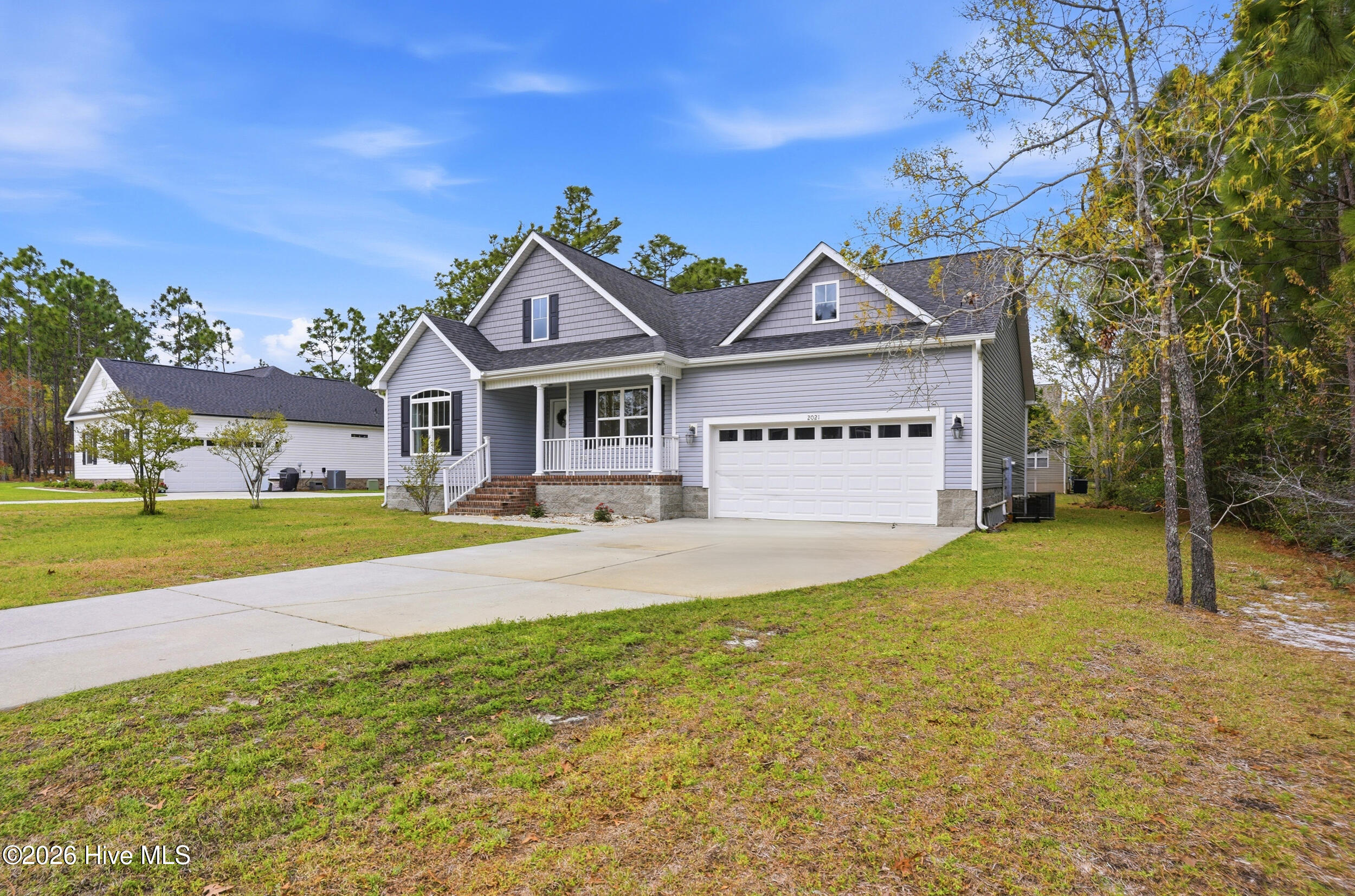 100564598 | Photo 38