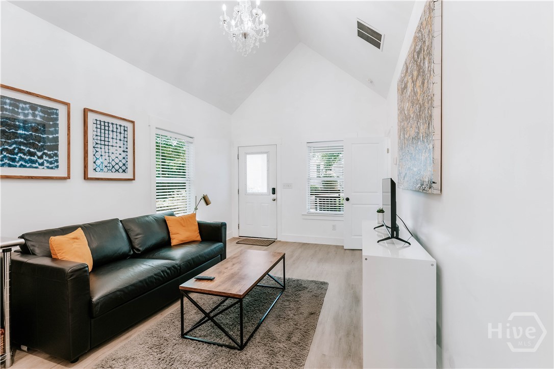 310 Price Avenue