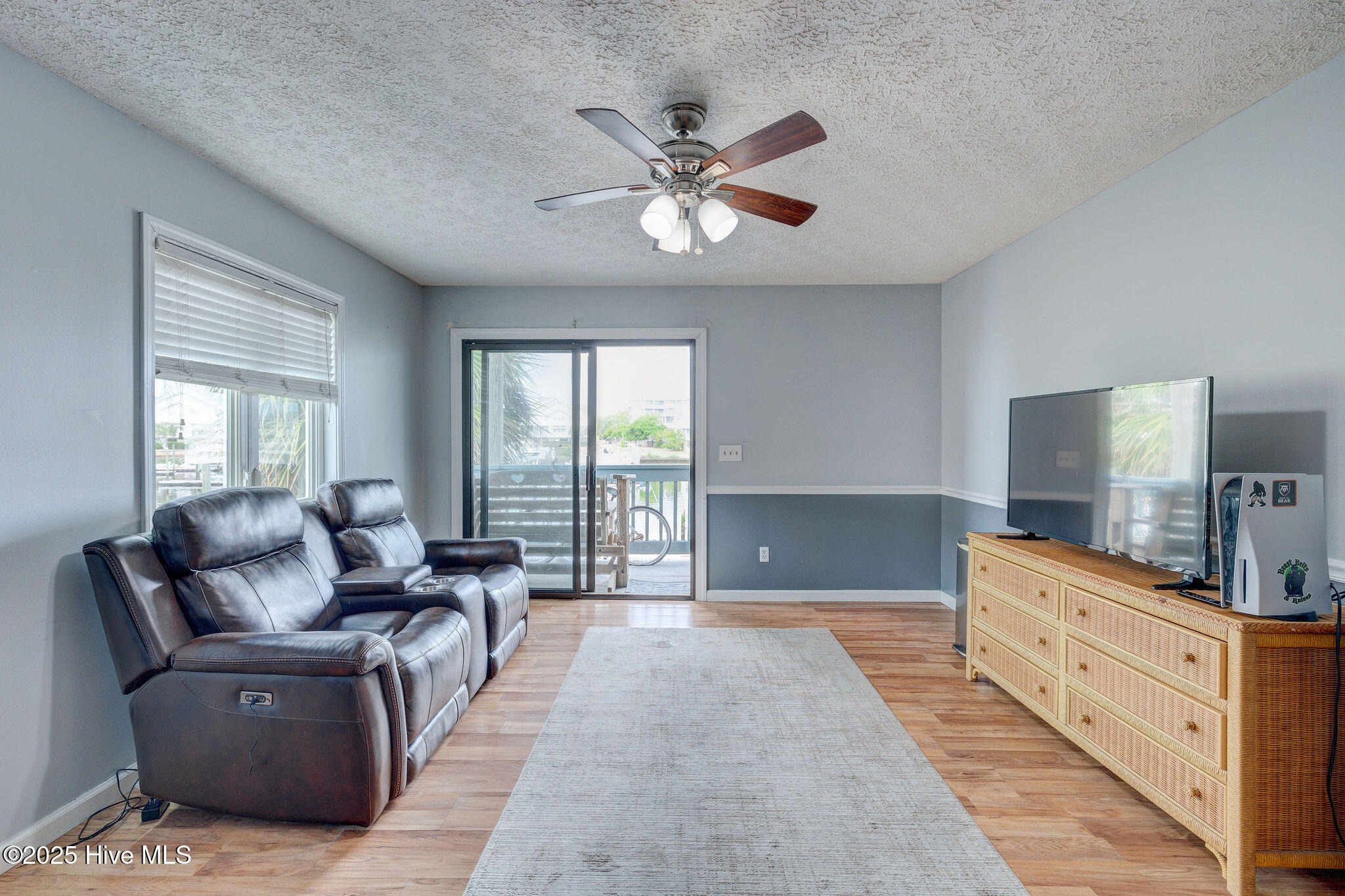 501 Canal Drive Apt A, Carolina Beach, NC 28428 – photo 21: 501CanalDriveUnitA-12