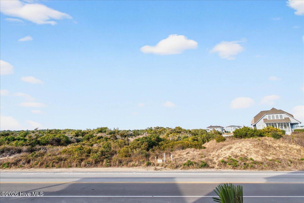 100543299 | Photo 79