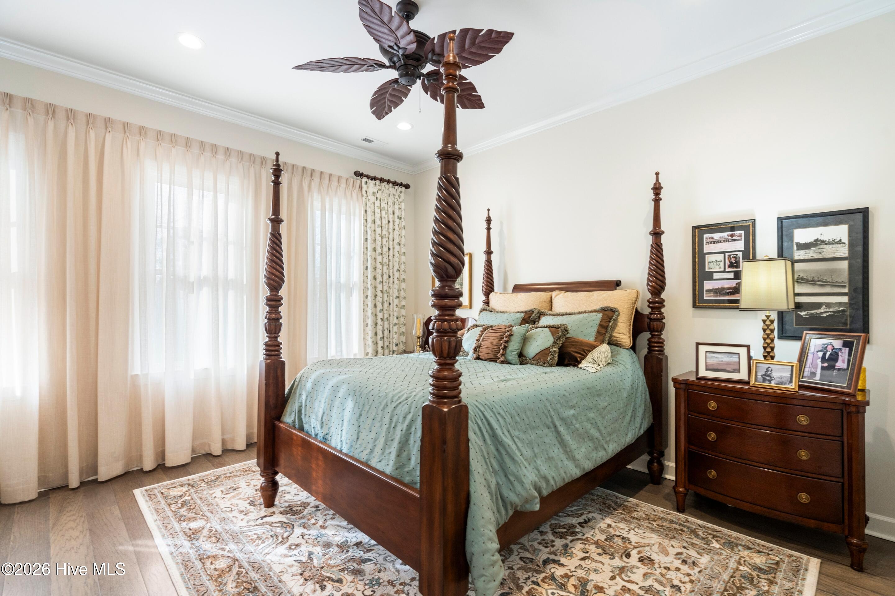 100550274 | Photo 21