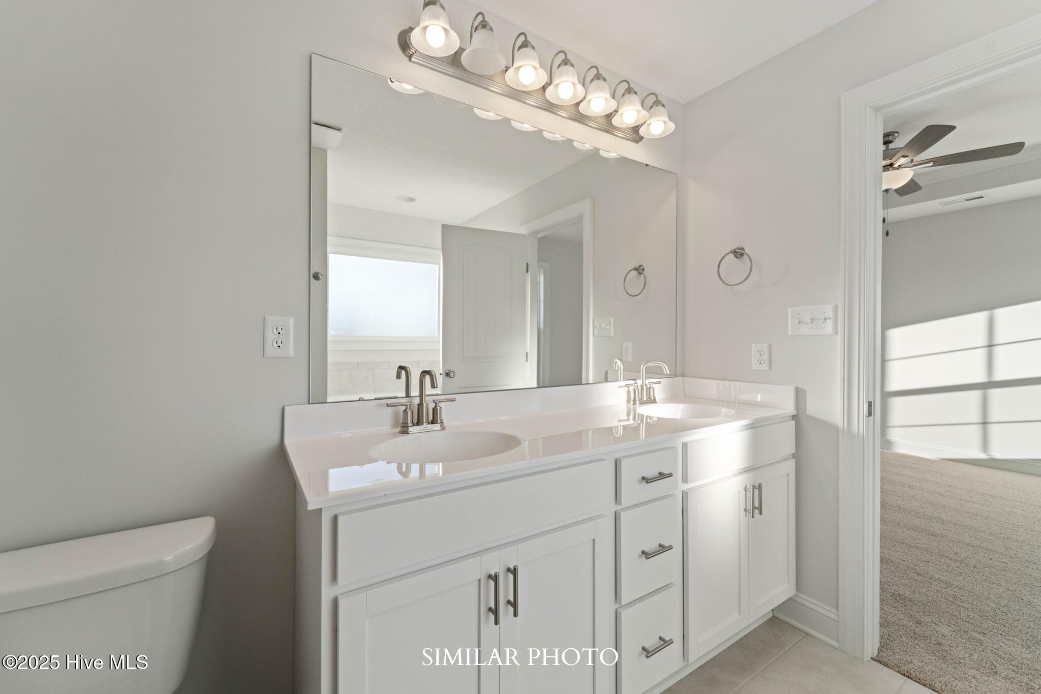 100521781 | Photo 16