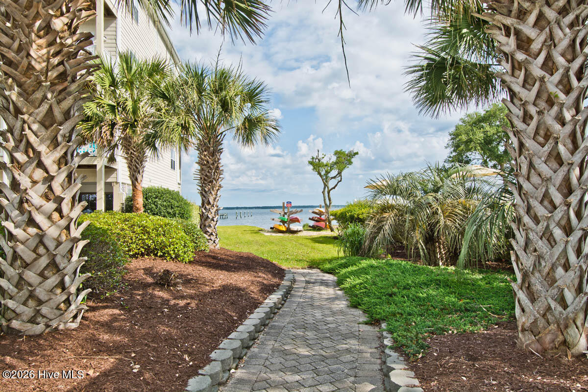 1700 Salter Path 
