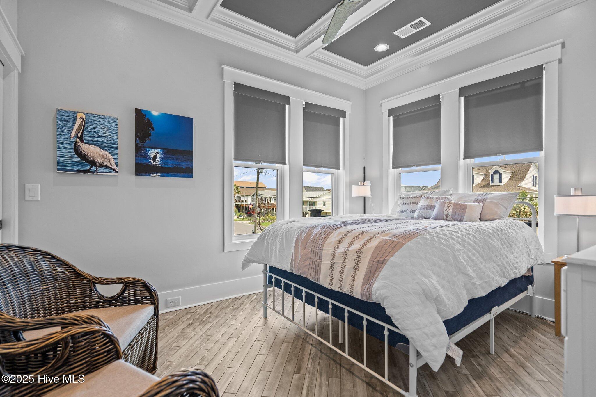 100514029 | Photo 39