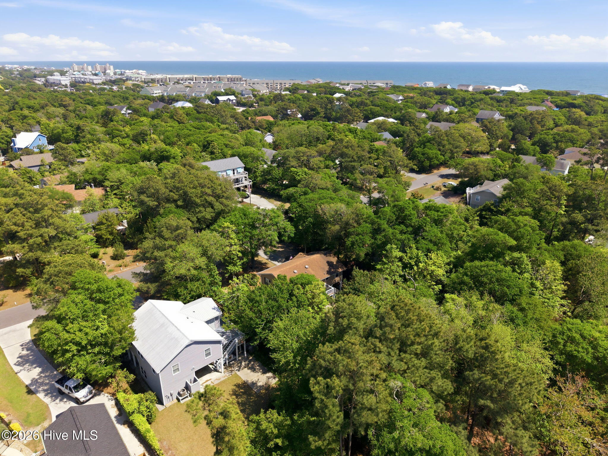 100569426 | Photo 14