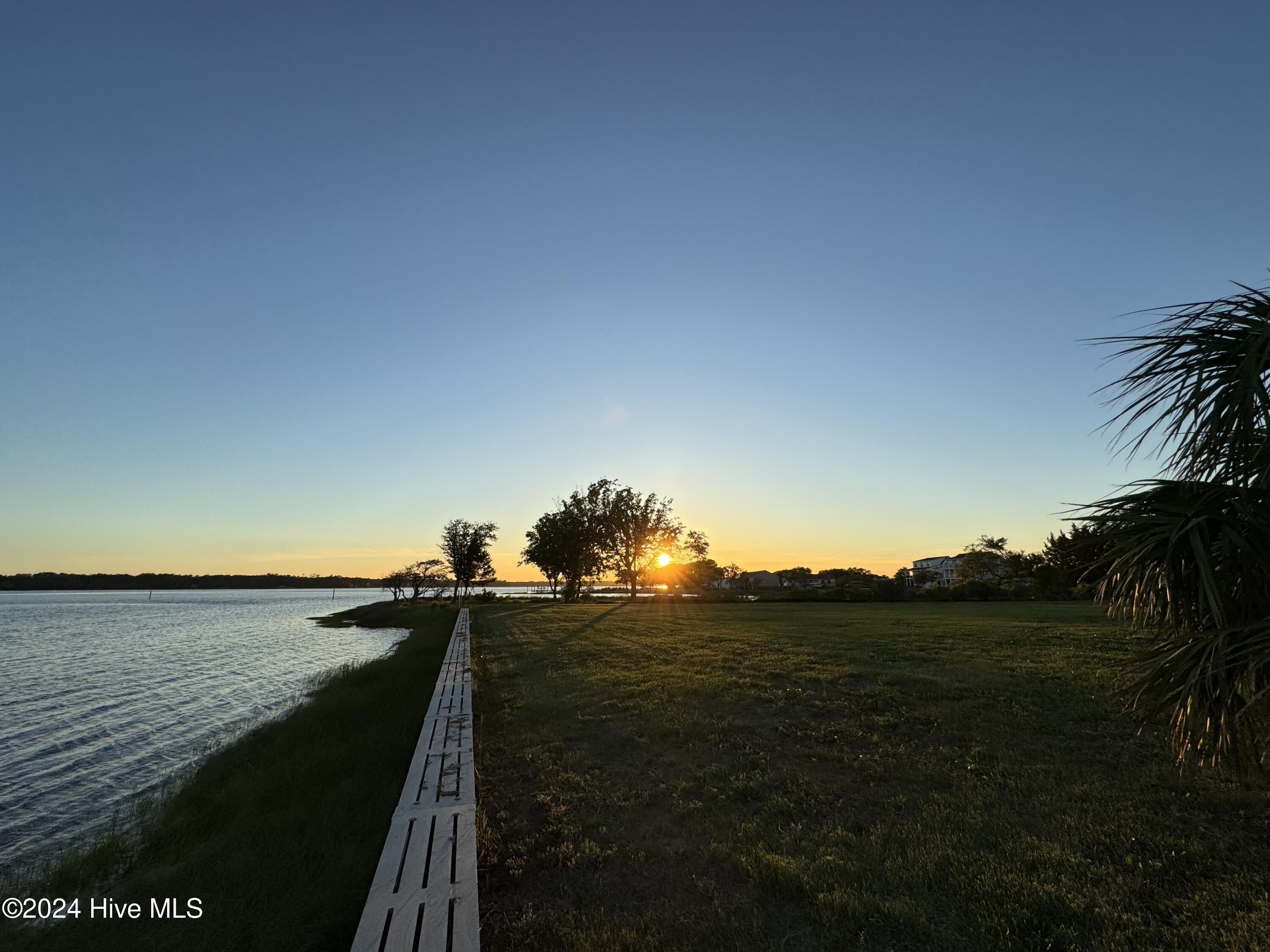 100555494 | Photo 49