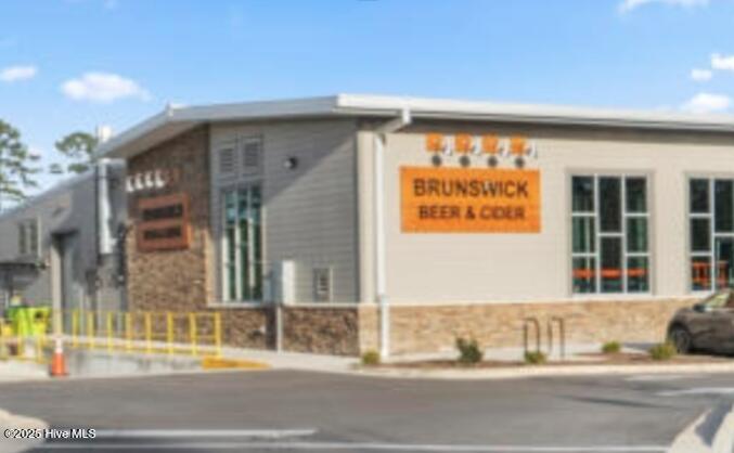 100554691 | Photo 28