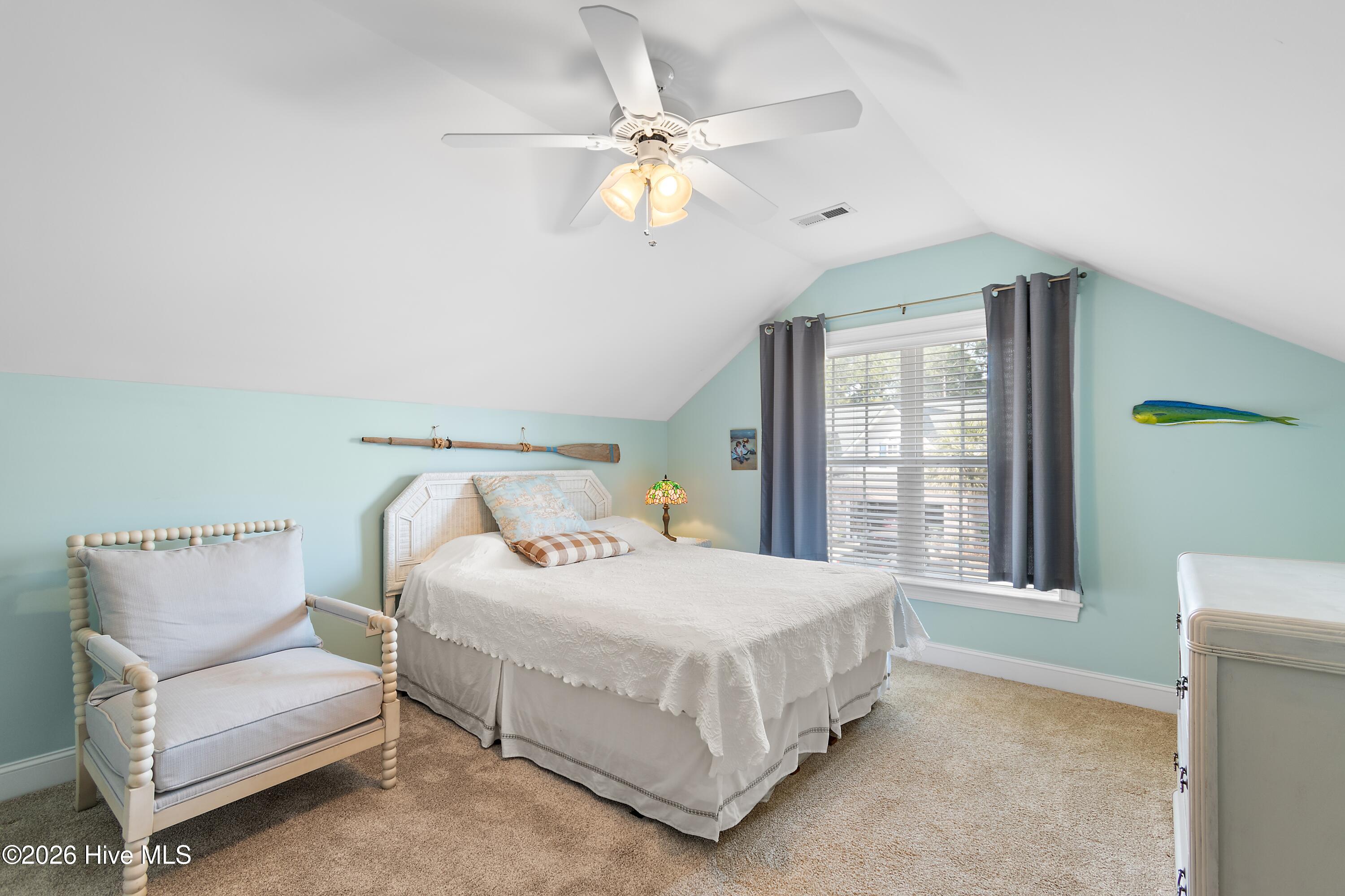 100555309 | Photo 35