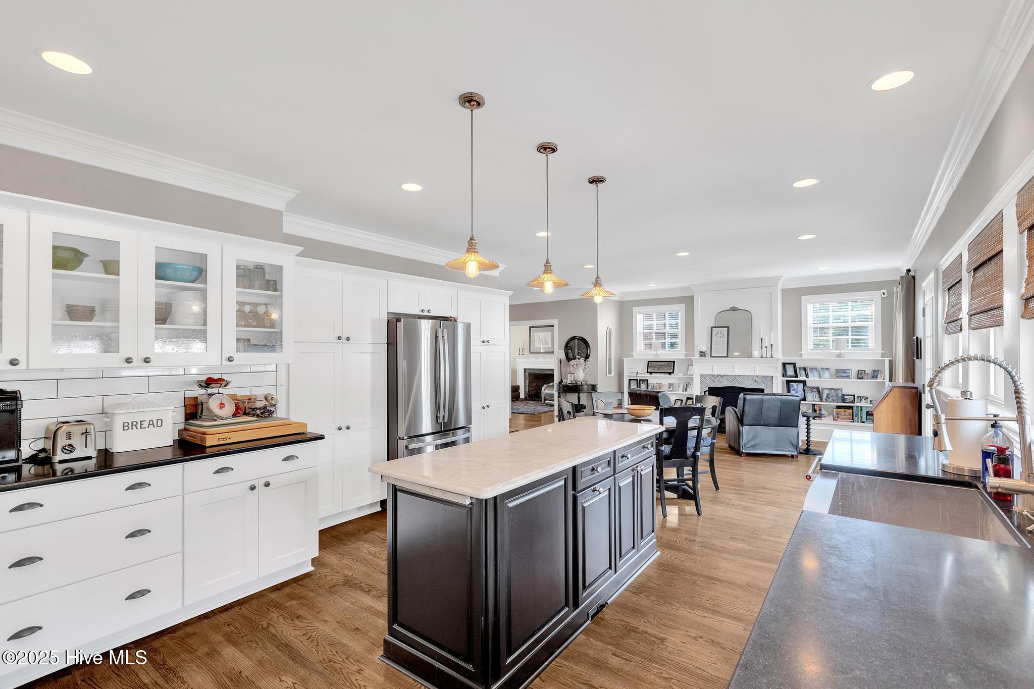 100527249 | Photo 20