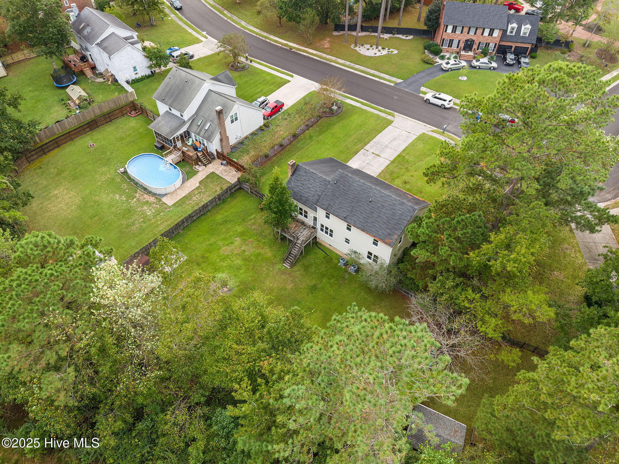 100534053 | Photo 44