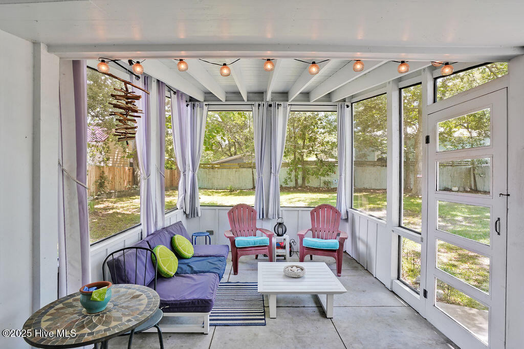 100555819 | Photo 29