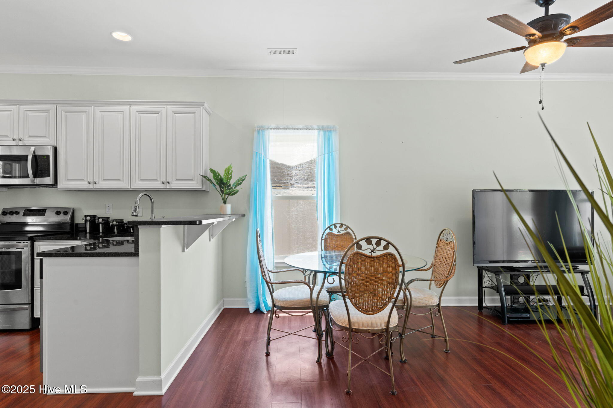 15-web-or-mls-Cammediallc.com (28 of 37)