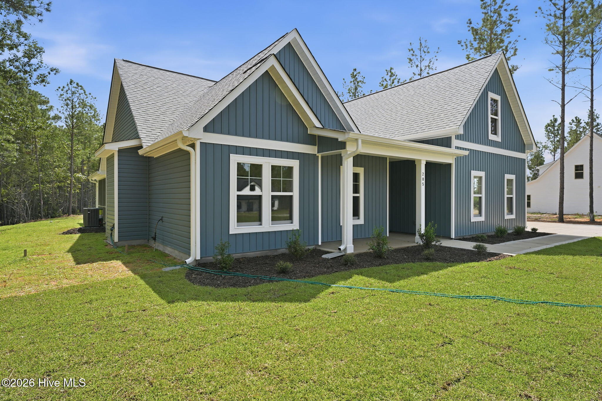 Exterior photo of 2655 Us 1 Highway, Vass, NC 28394. MLS: 100600118