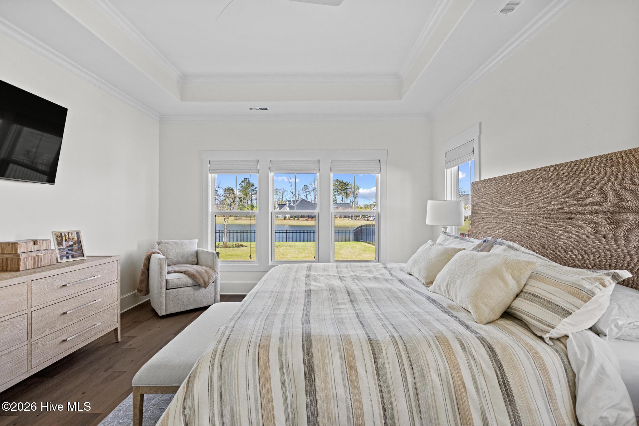 100561204 | Photo 36