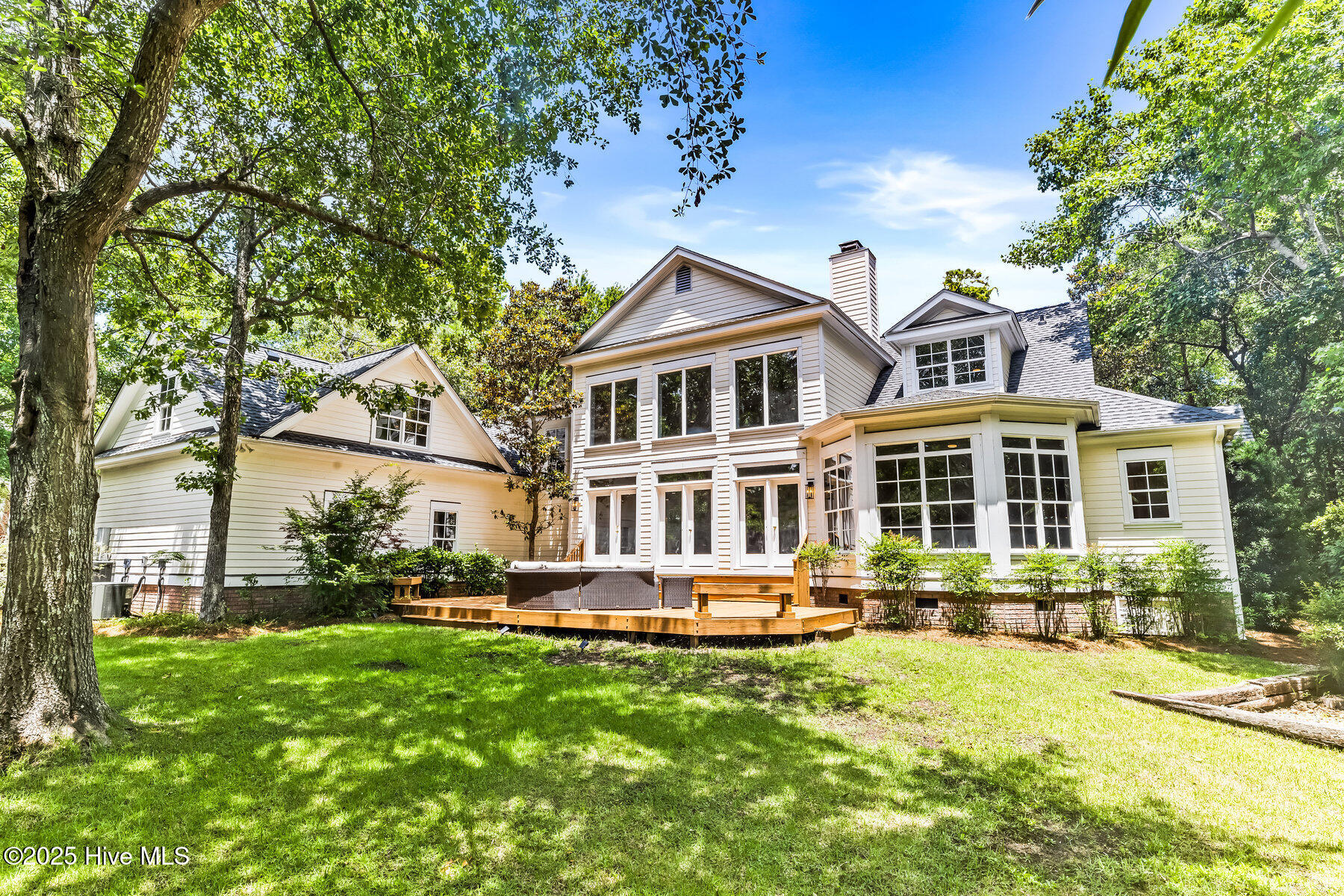 100495433 | Photo 29