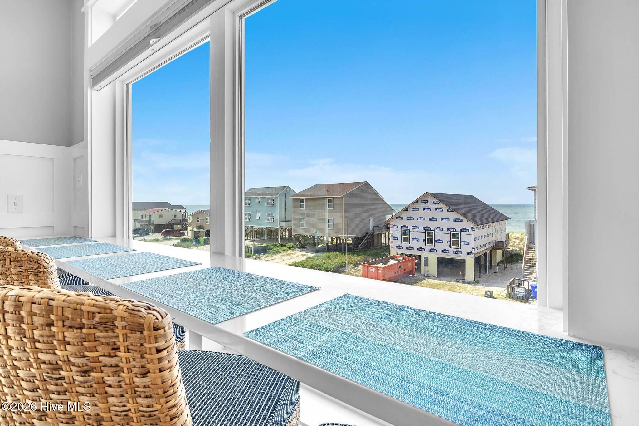 100558345 | Photo 20