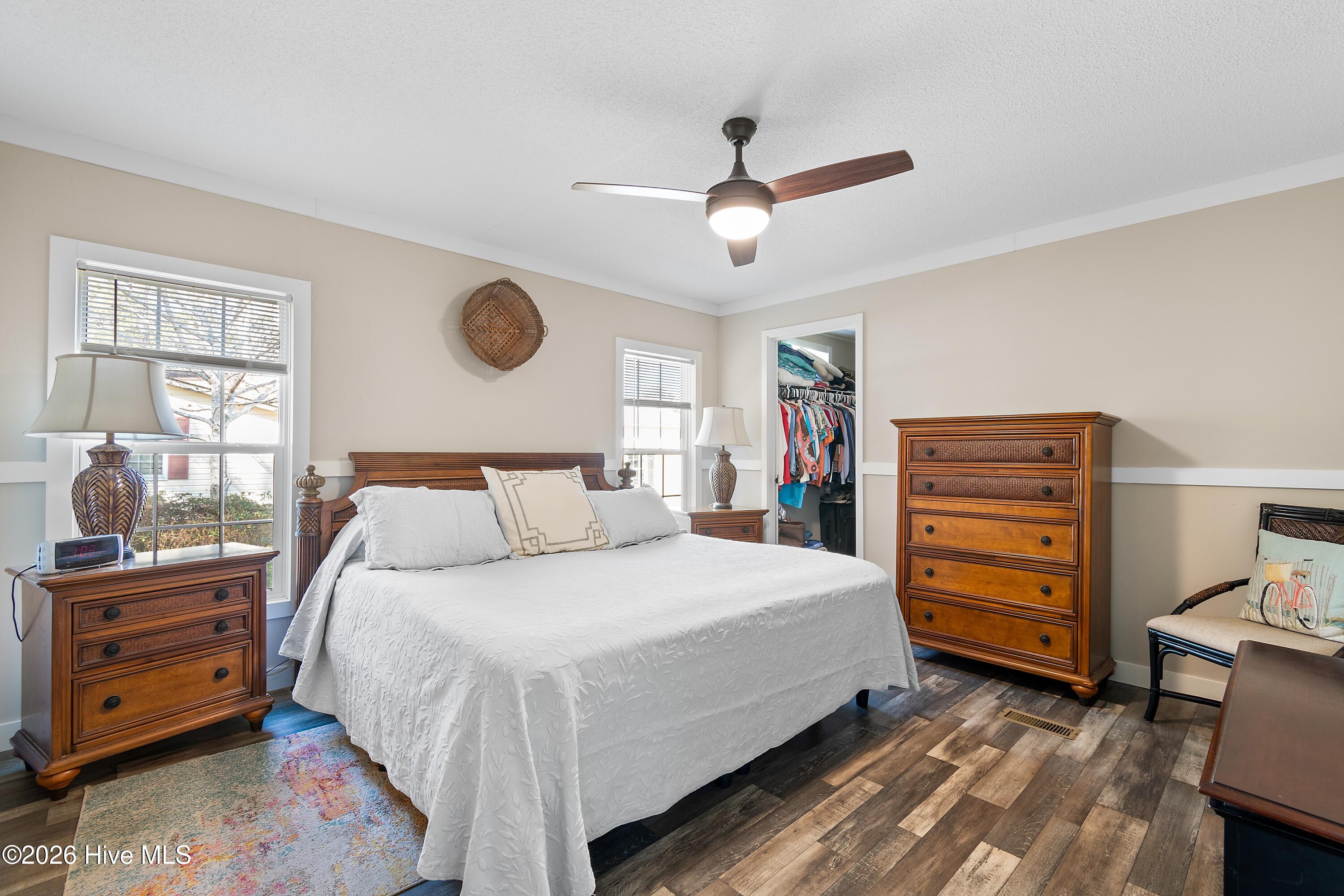 100554917 | Photo 17