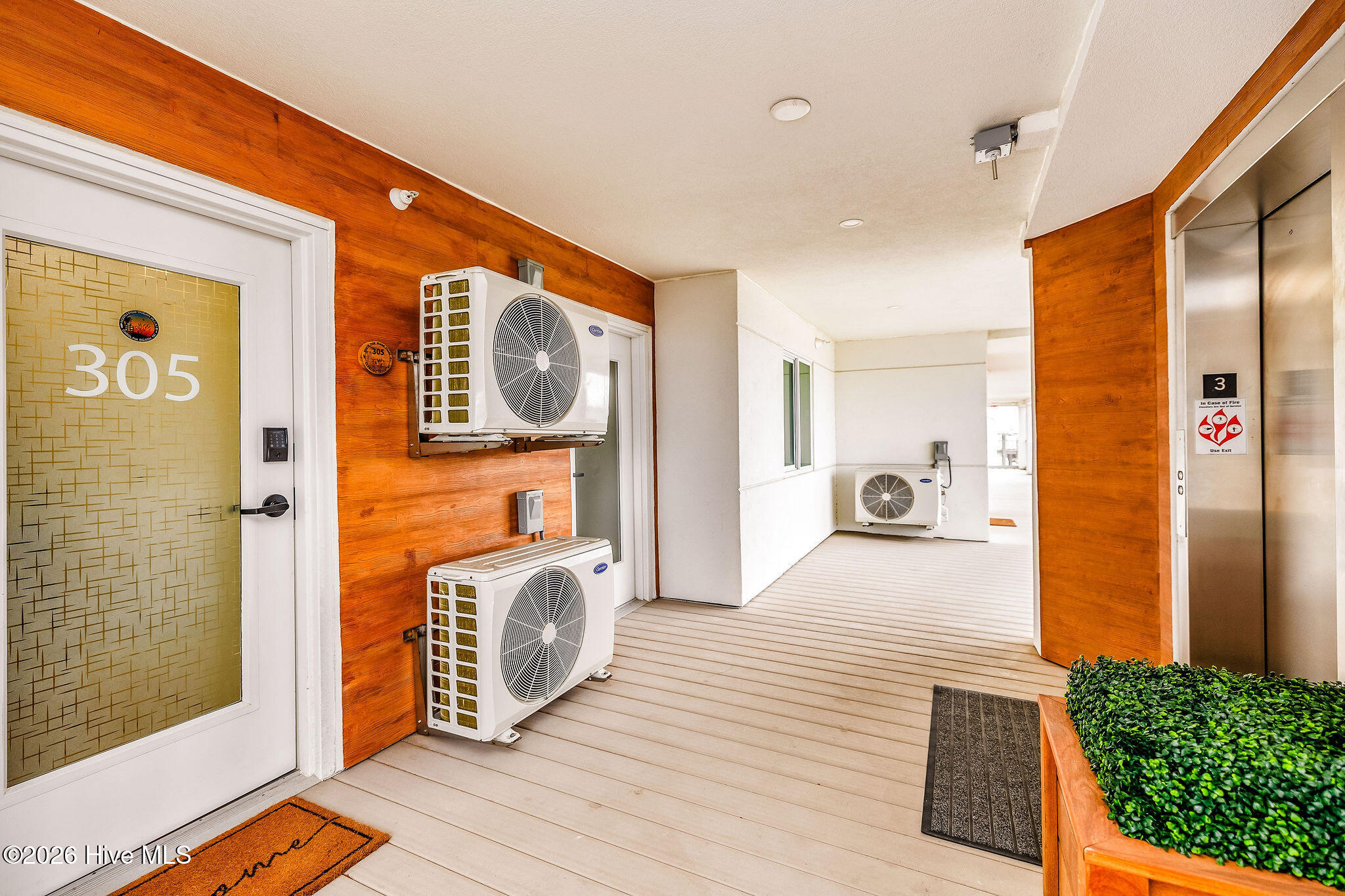 1800 Canal Drive UNIT 305, Carolina Beach, NC, 28428