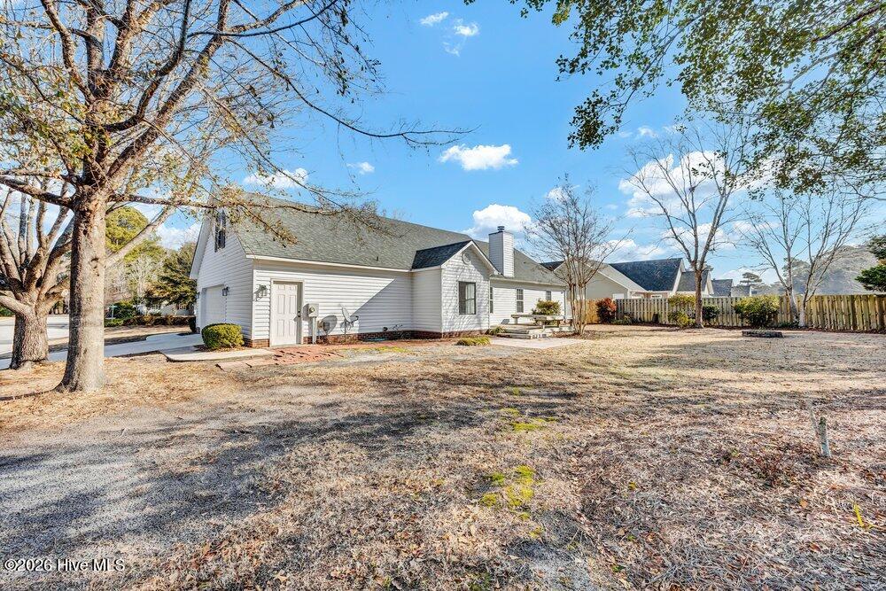 100553481 | Photo 27