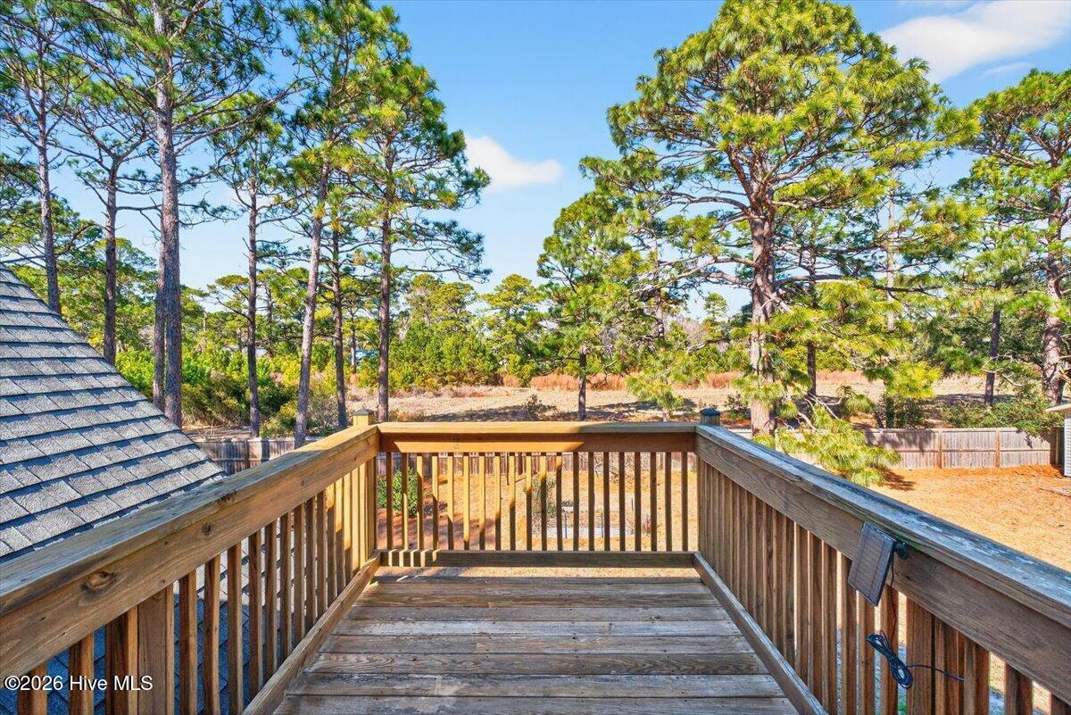 100551977 | Photo 33