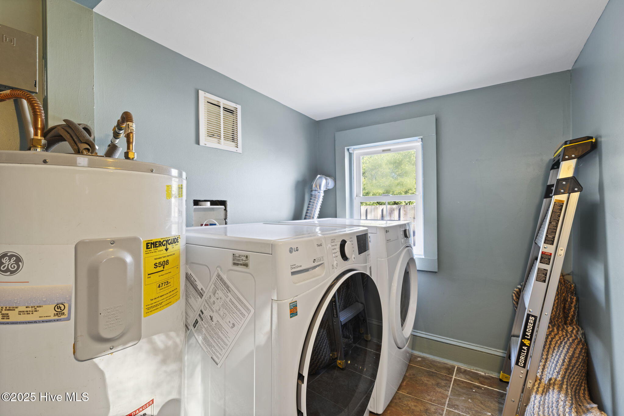 100531966 | Photo 34