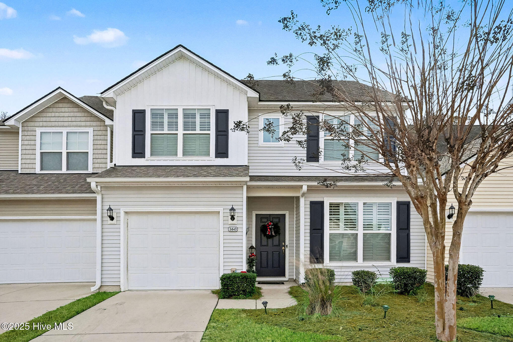 100545929 | Photo 42