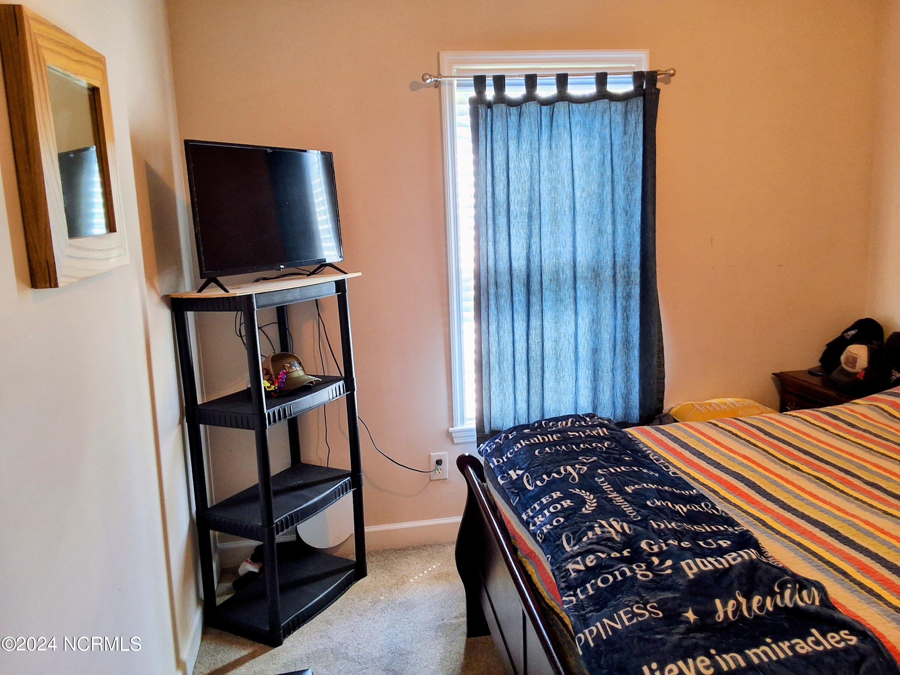 100463336 | Photo 26