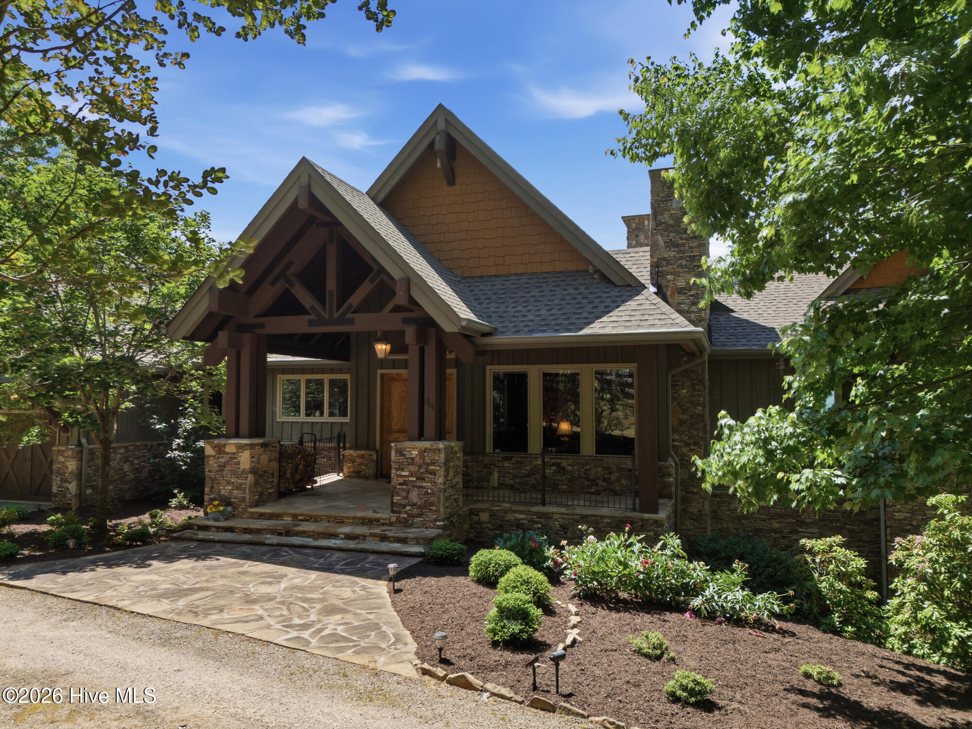 44 Eagles View Way, Hayesville, NC 28904 Listing Photo  1