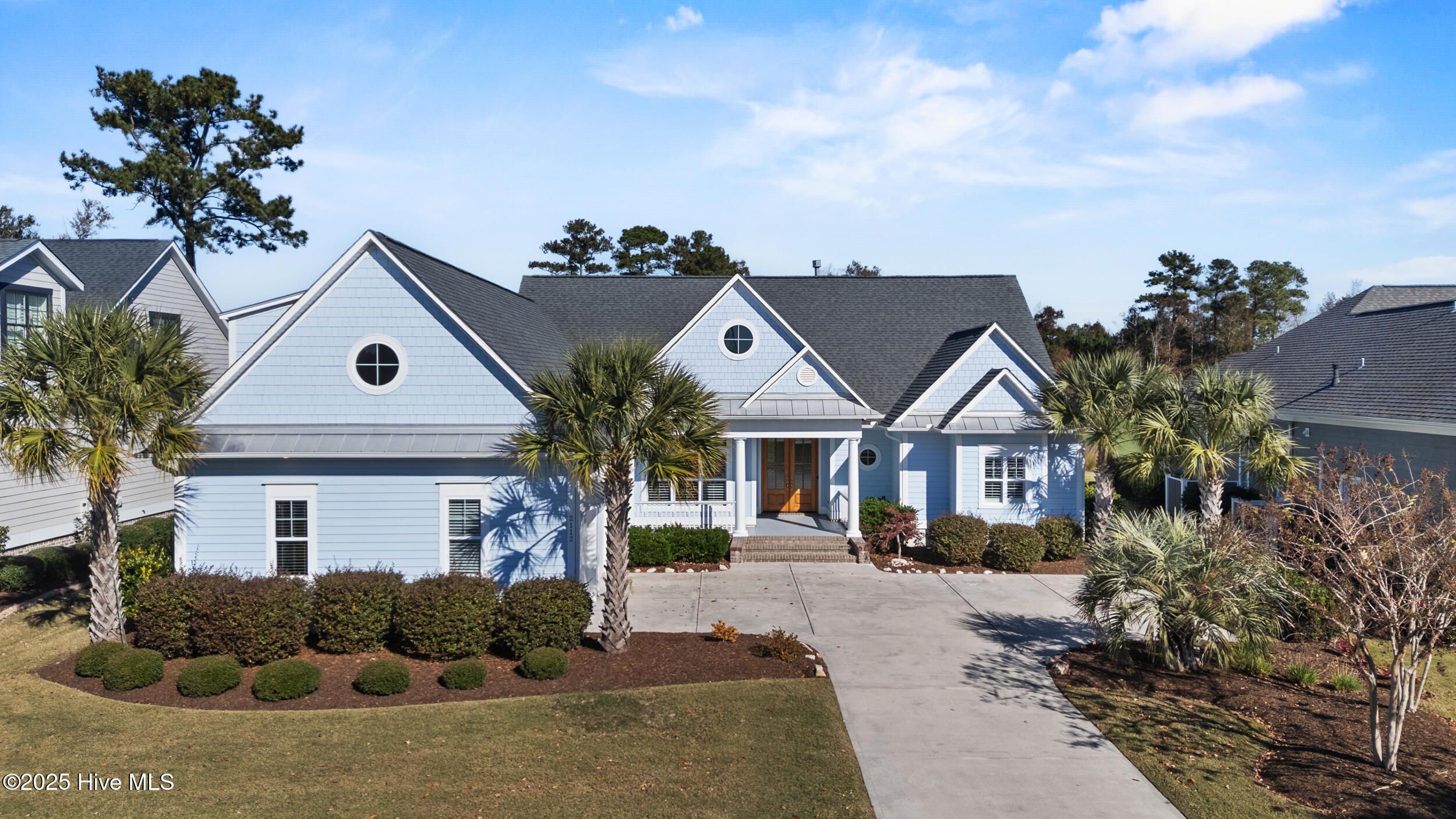 100541270 | Photo 48