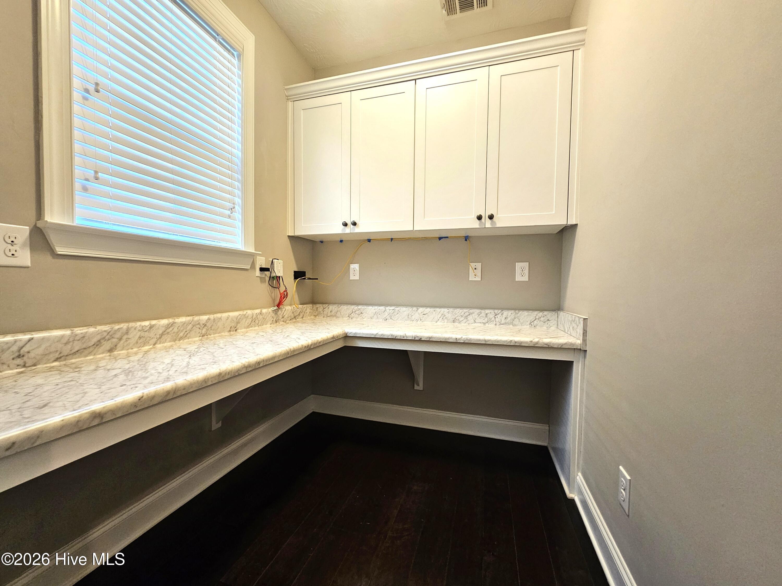 Office/Mudroom/Flex Space