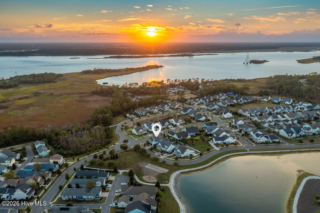 100551056 | Photo 46