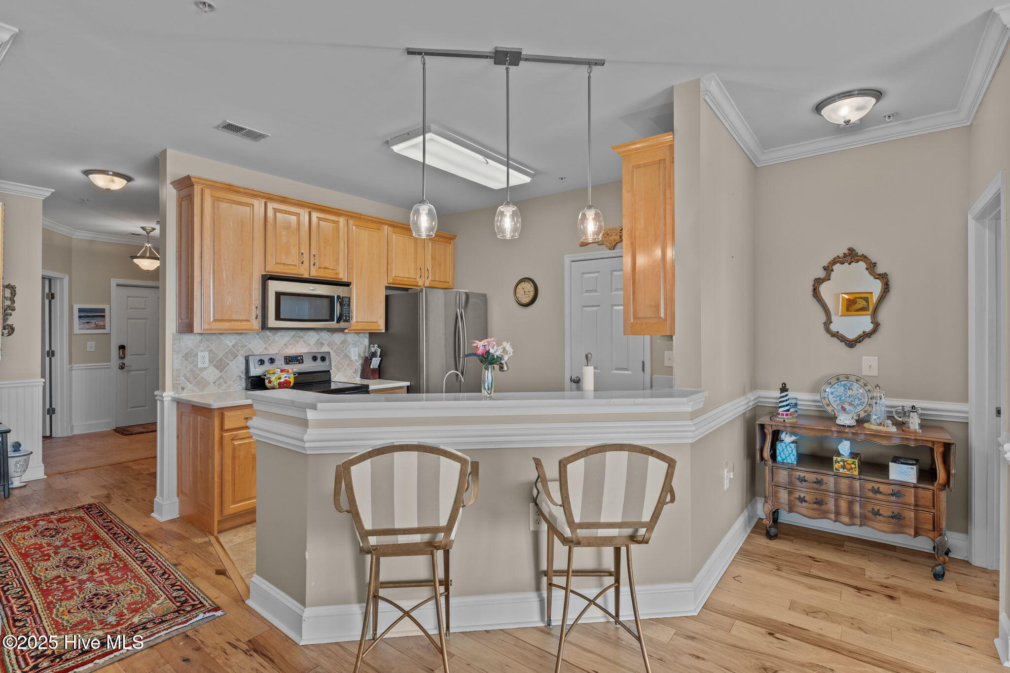 100528536 | Photo 31