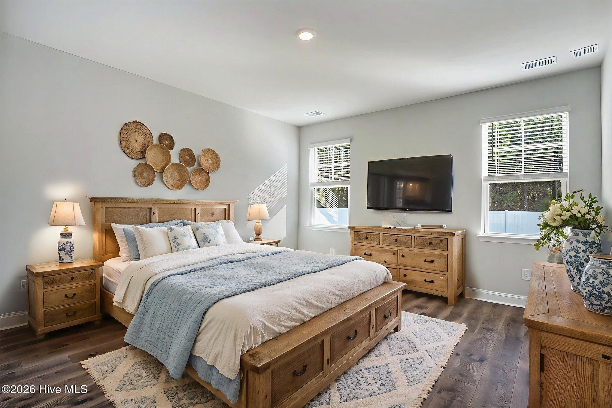 100556808 | Photo 16