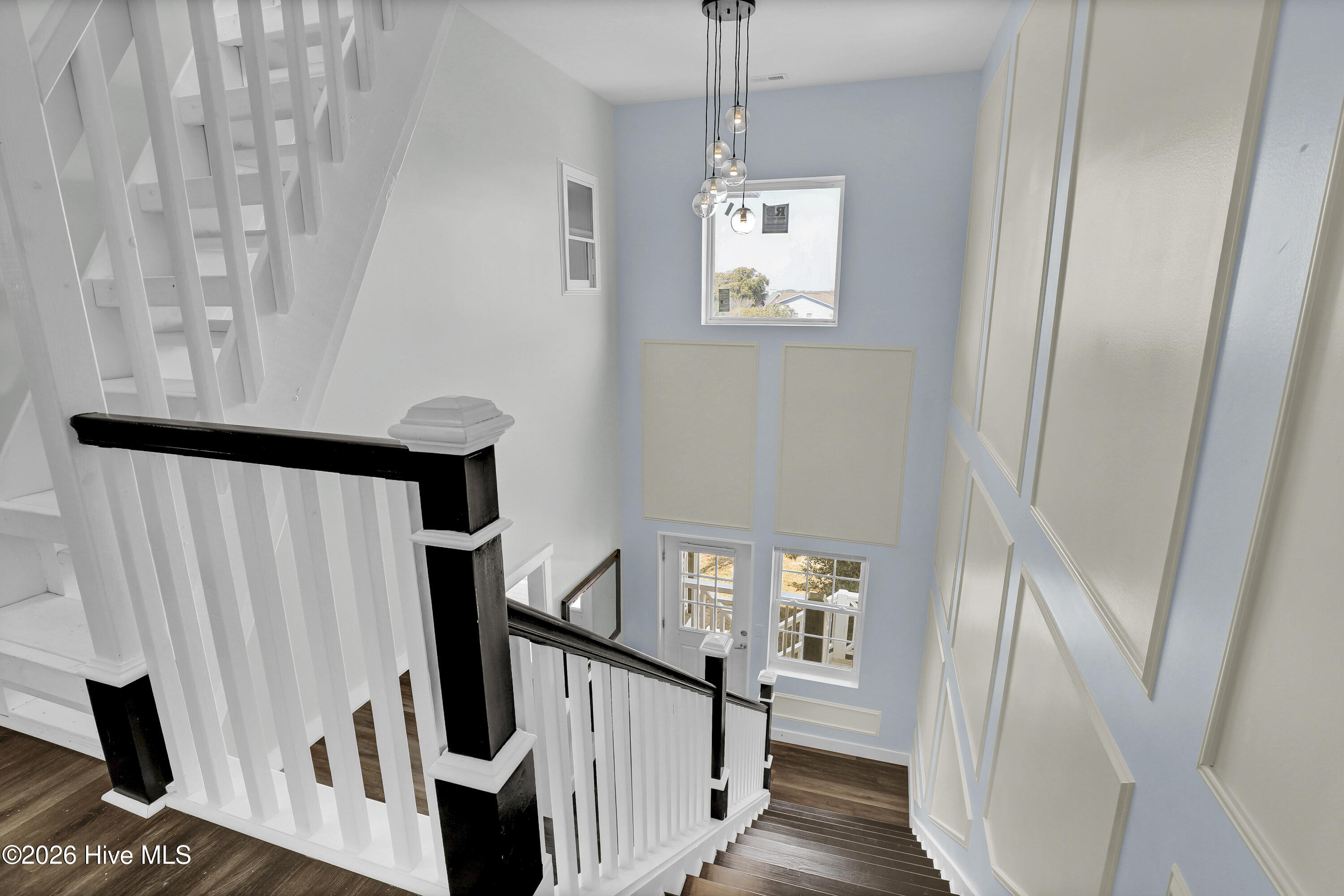 100551394 | Photo 22