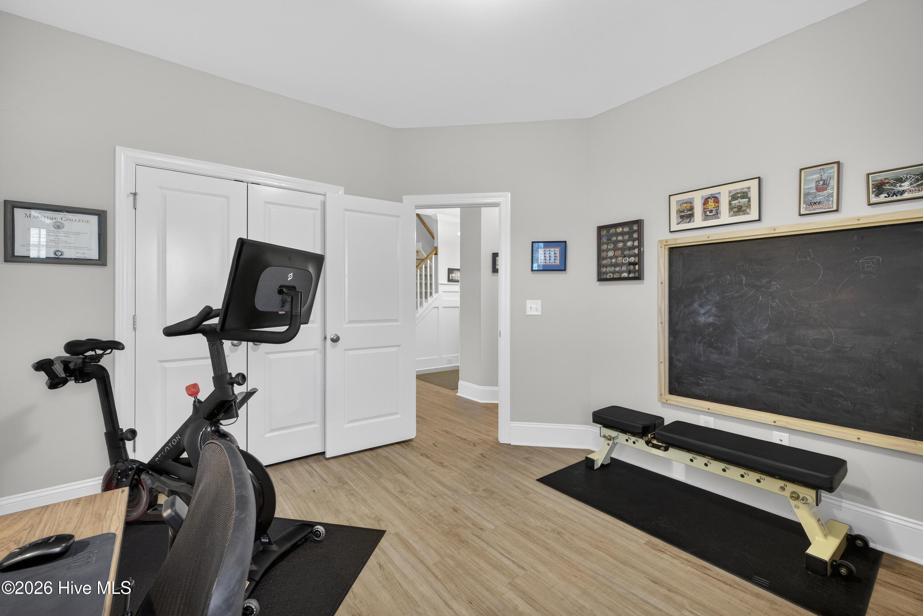 100564336 | Photo 34