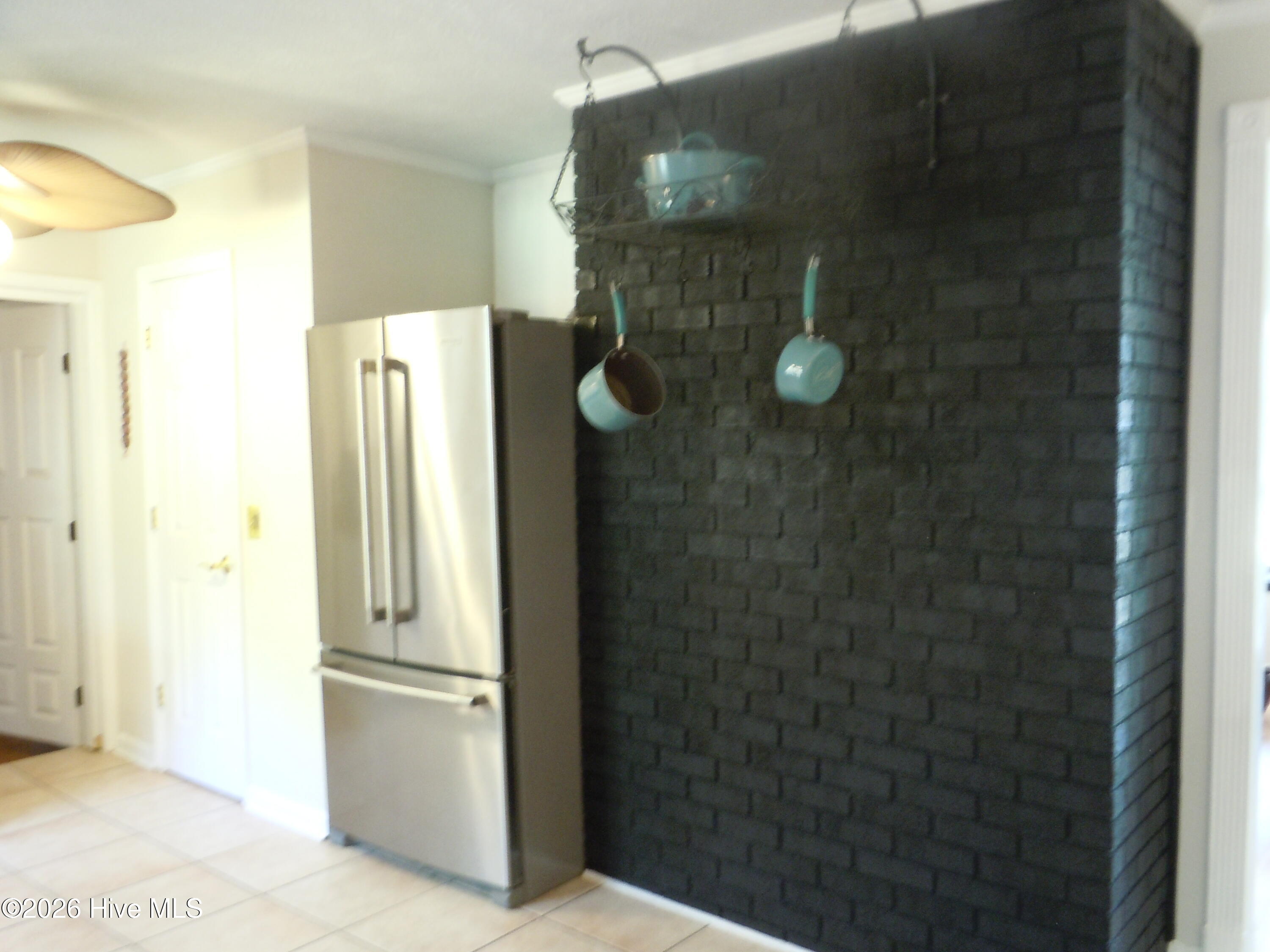 100565129 | Photo 14