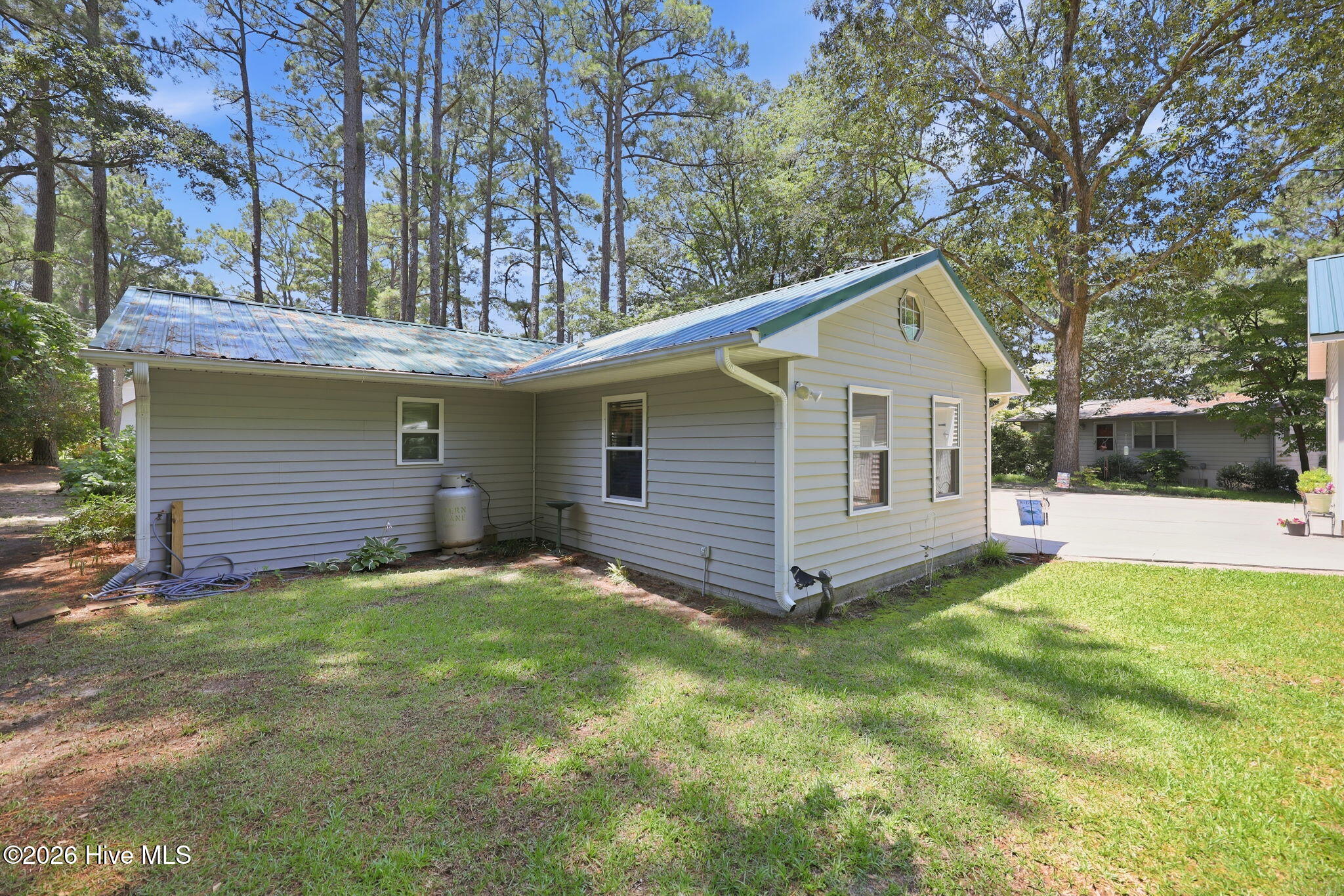 614 Country Club Drive,Arapahoe
